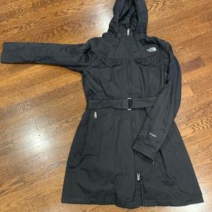 Women’s North Face Hyvent Trench